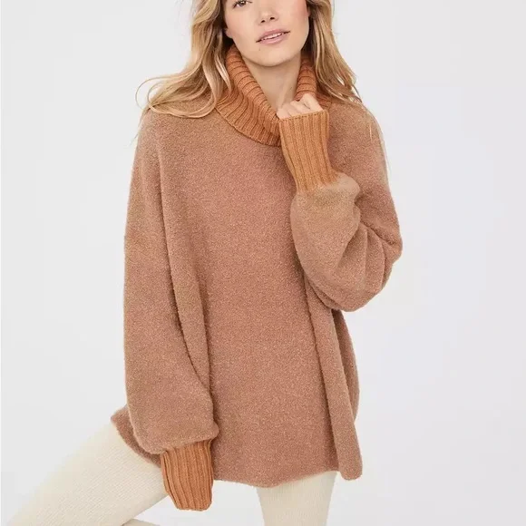 NWOT Aerie Sweater - Picture 3 of 9